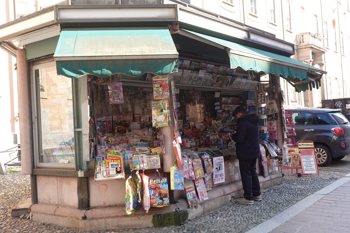 A typical Italian Edicola