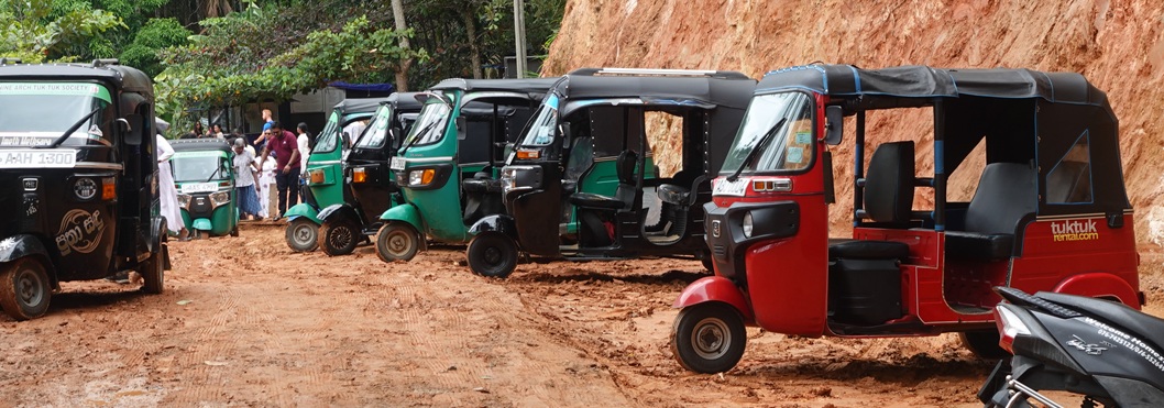Tuk-tuks