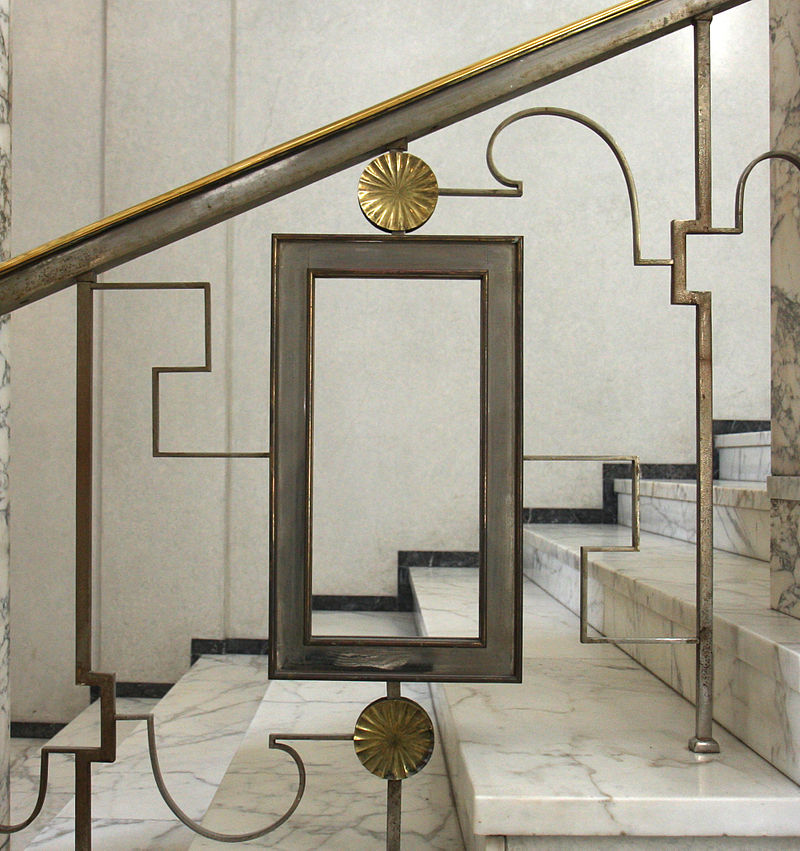 Art deco. By Tiina Tuukkanen – Tekijän arkisto, CC BY-SA 3.0, https://commons.wikimedia.org/w/index.php?curid=28903149