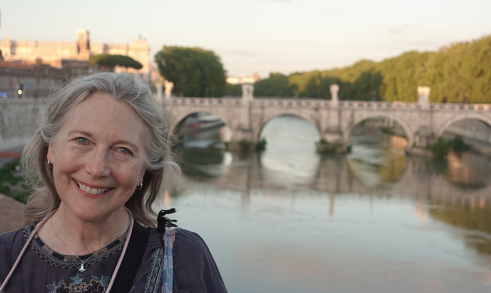 Cindy at the Tevere River